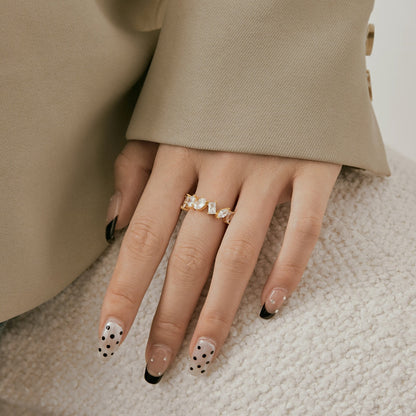 [Royal Jewelry]Delicate Multi Cut Ring