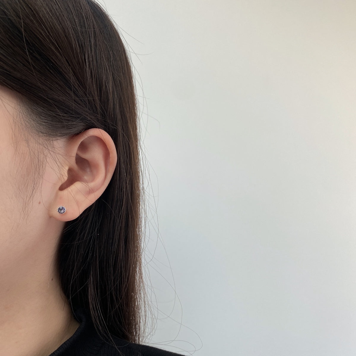 [Royal Jewelry]Sparkling Colorful Round Shape Earrings