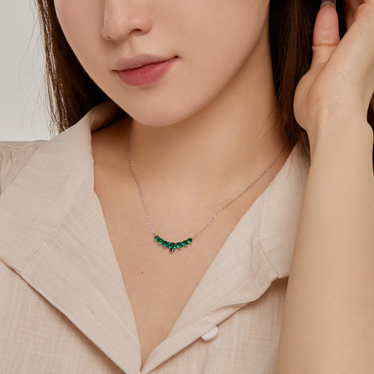 [Royal Jewelry]Dainty Colorful Heart Necklace