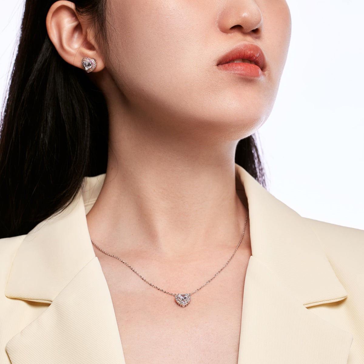 [Royal Jewelry]Exquisite Heart Shape Necklace