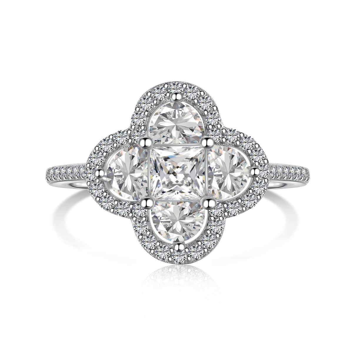 [Royal Jewelry]Luxurious Eternity Flower Shape Banquet Ring