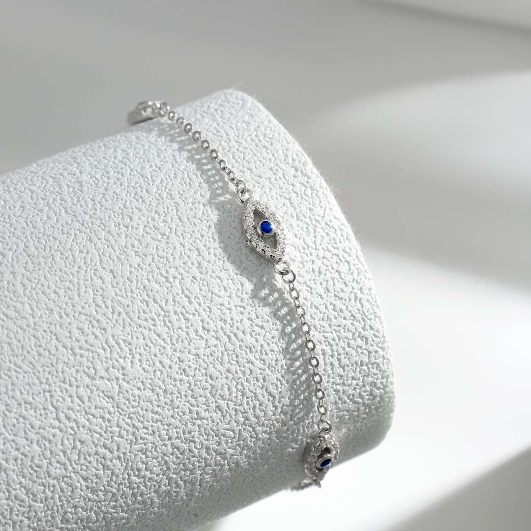 [Royal Jewelry]Evil Eye Shape Pendent Necklace