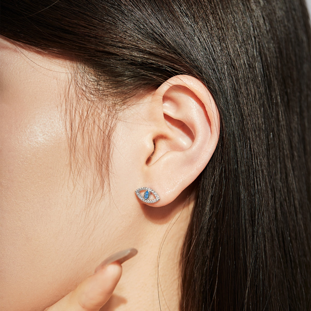 [Royal Jewelry]Blue Devil Eyes Hollow Stud Earrings