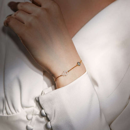 [Royal Jewelry]Gost Shape & Round Shape Necklace