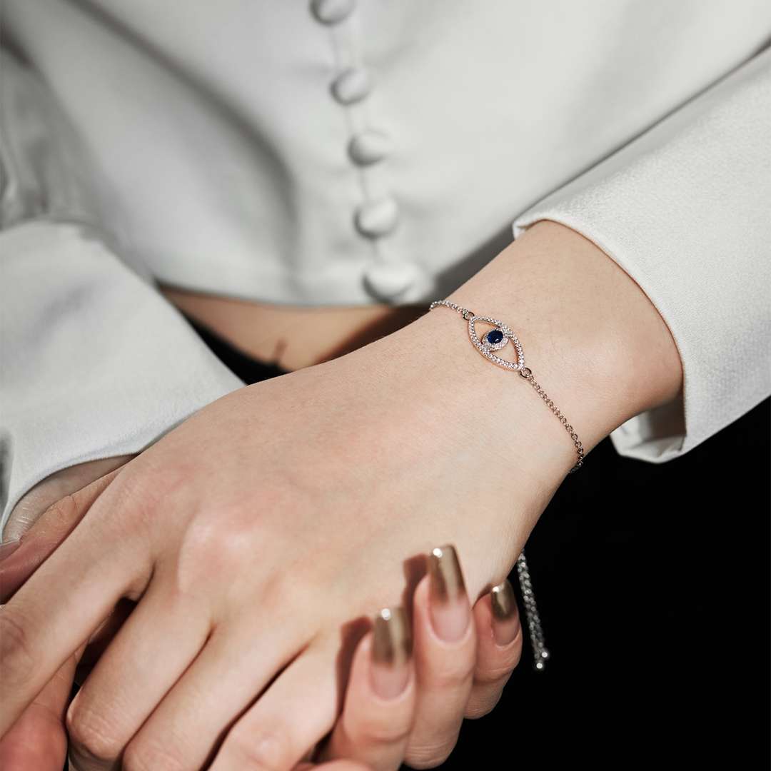 [Royal Jewelry]Devil's Eye Hollow Design Bracelet