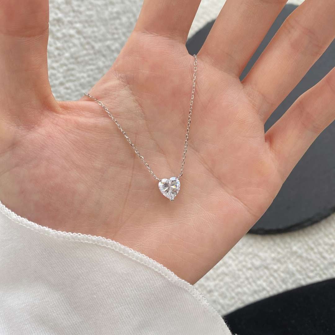 [Royal Jewelry]Heart Shape Main Stone Pendant Collarbone Necklace