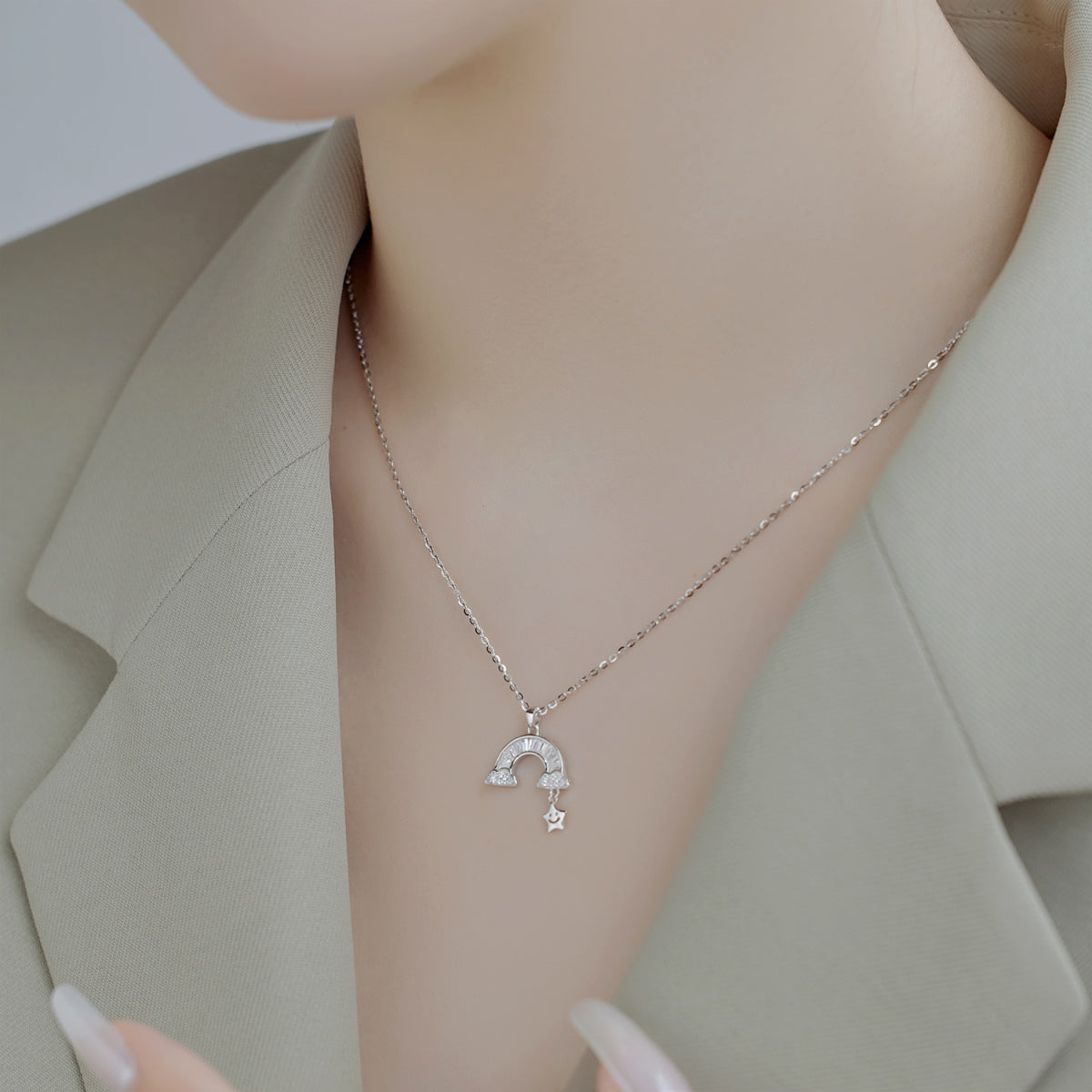 [Royal Jewelry]Unique Rainbow Star Necklace