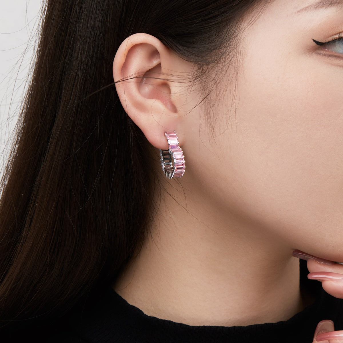[Royal Jewelry]Radiant Heart Cutout Earrings