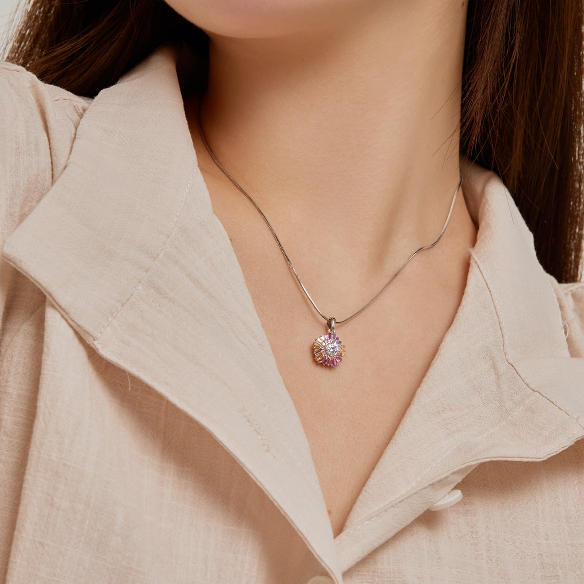 [Royal Jewelry]Charming Flower Colorful Necklace