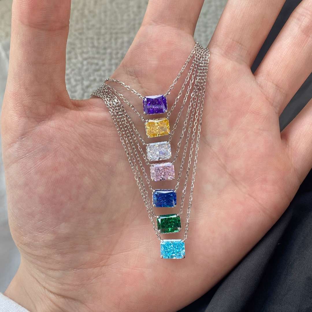 [Royal Jewelry]Luxurious Square Shape Colorful Necalack