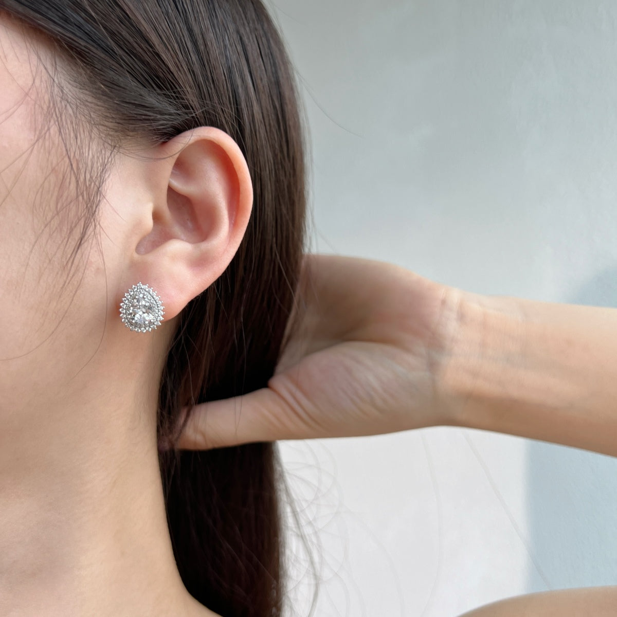 [Royal Jewelry]Delicate Gorgeous Pear Cut Daily Earrings