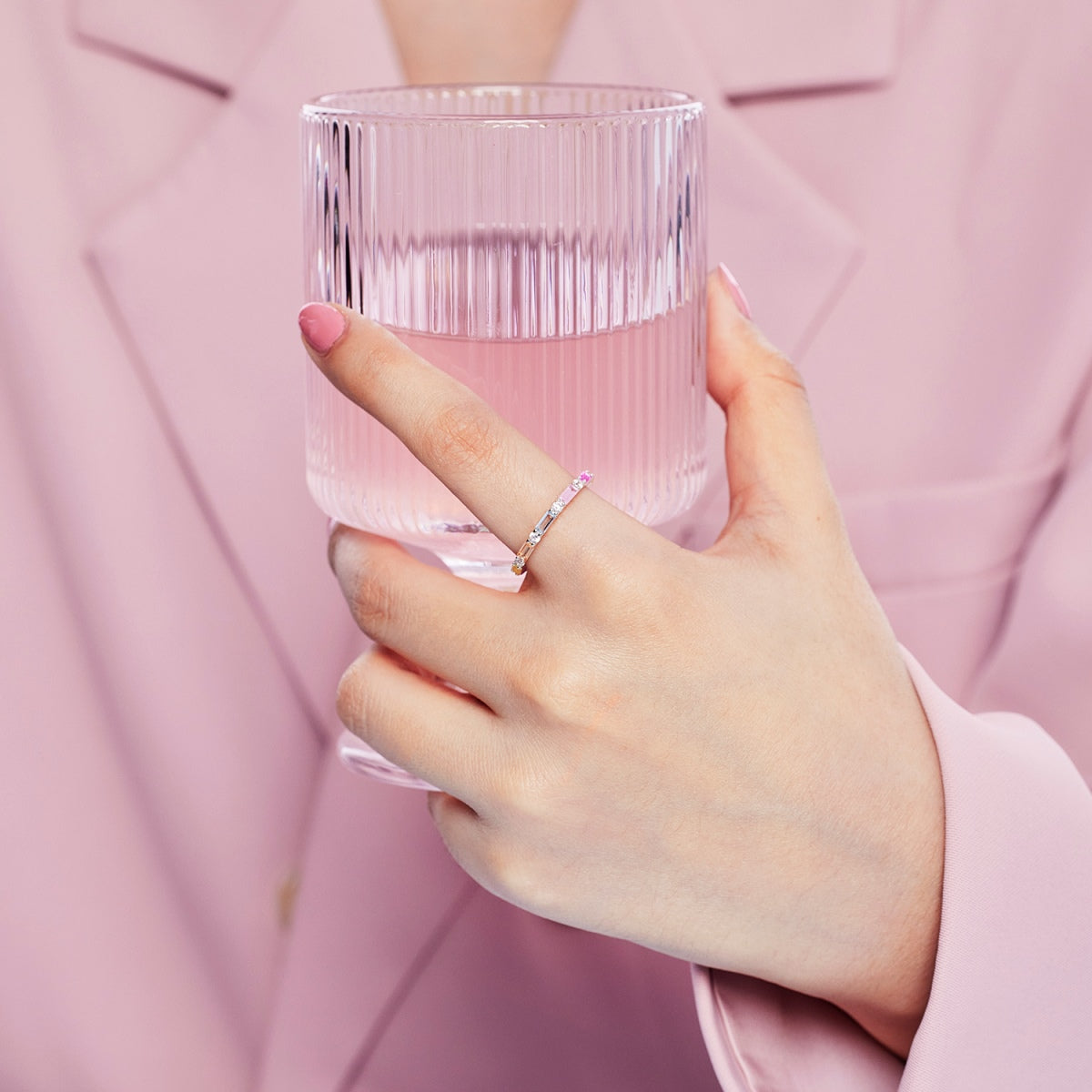 [Royal Jewelry]Lively In Shades Elegant Radiant Cut Daily Ring