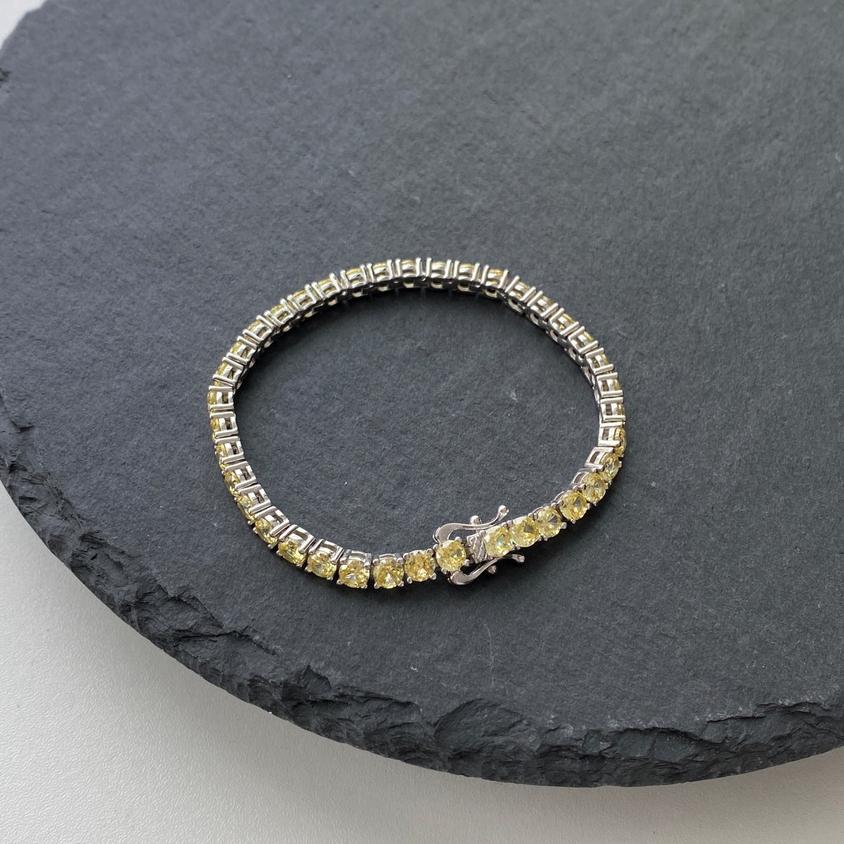 [Royal Jewelry]Ornate Dazzling Round Cut Tennis Bracelet