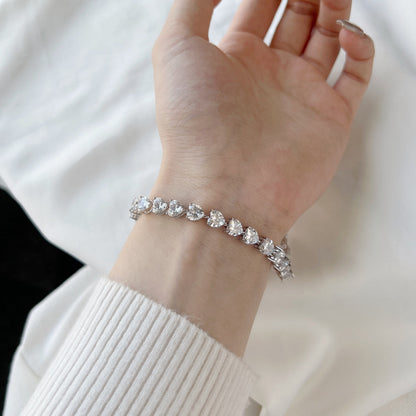 [Royal Jewelry]0.75 Carat Elegant Romantic Heart Shape Lover Bracelet