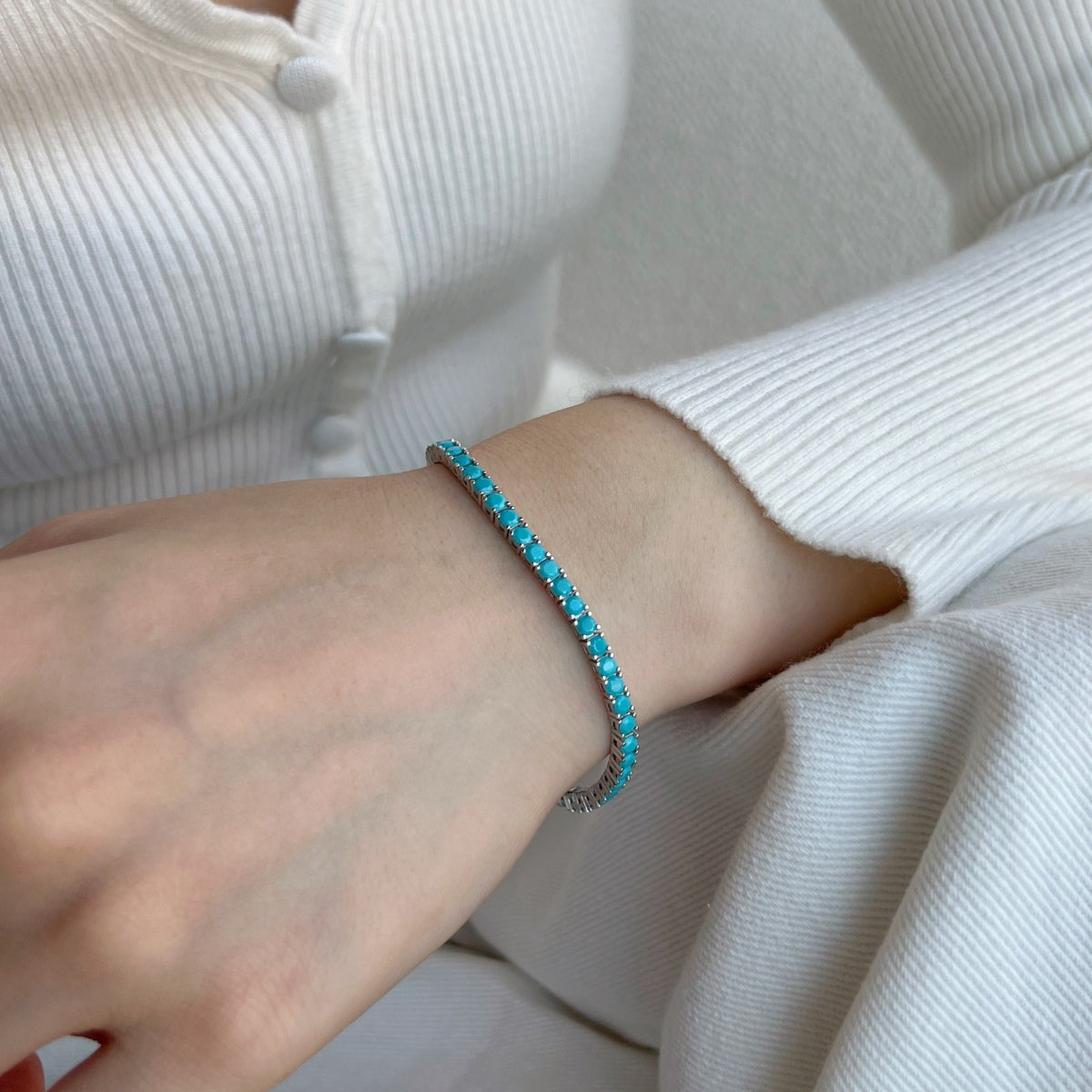 [Royal Jewelry]Dainty Charming Round Cut Tennis Bracelet