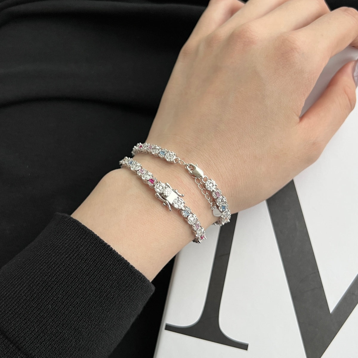 [Royal Jewelry]Dazzling Radiant Multi Cut Daily Bracelet