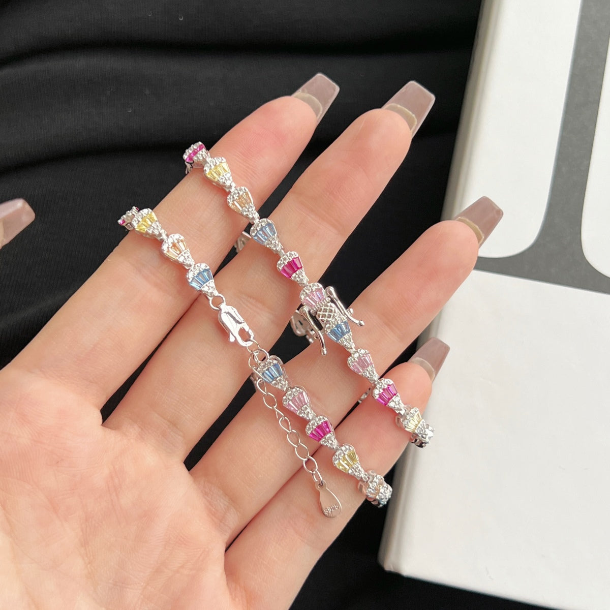 [Royal Jewelry]Radiant Water Drop Shape Daily Bracelet