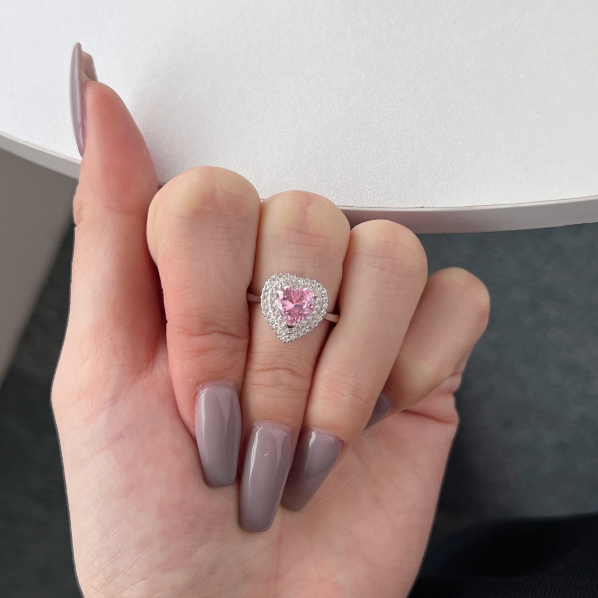 [Royal Jewelry]Delicate Ebullient Heart Shape Wedding Ring