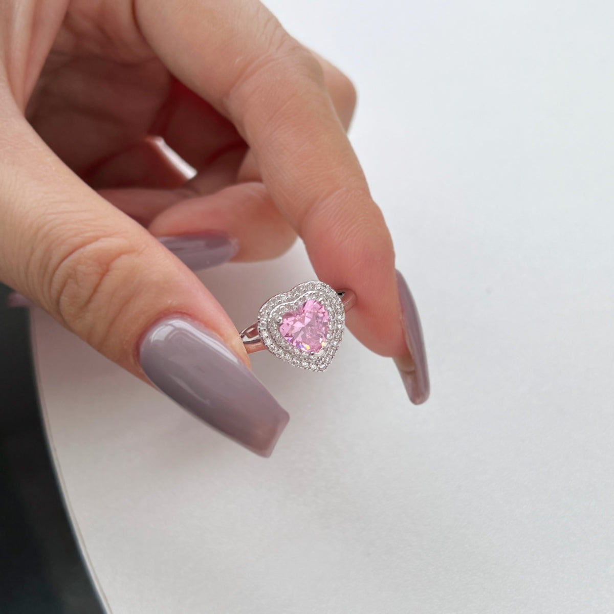 [Royal Jewelry]Delicate Ebullient Heart Shape Wedding Ring