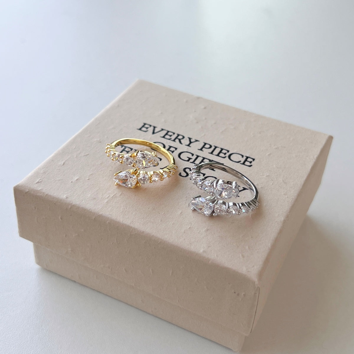 [Royal Jewelry]Delicate Lively Snake Shape Daily Ring
