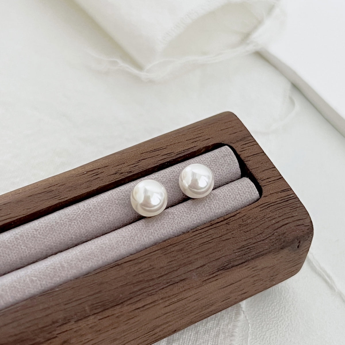 [Royal Jewelry]Delicate Pearl Earrings