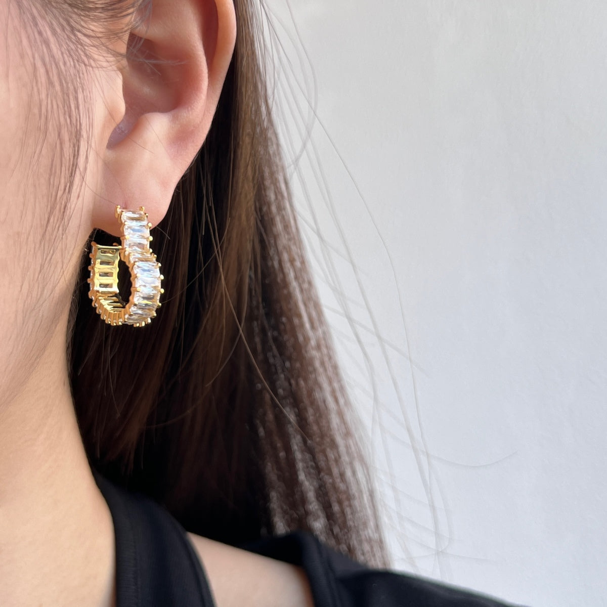 [Royal Jewelry]Radiant Heart Cutout Earrings