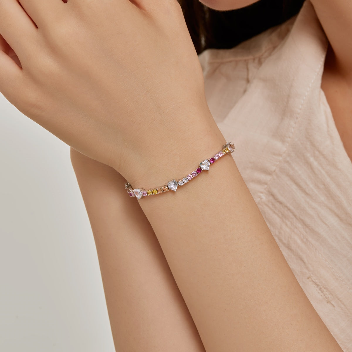 [Royal Jewelry]Romantic Heart Shape Round Cut Lover Bracelet