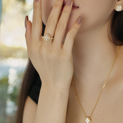 [Royal Jewelry]Four Leaf Clover Flower Design Ring