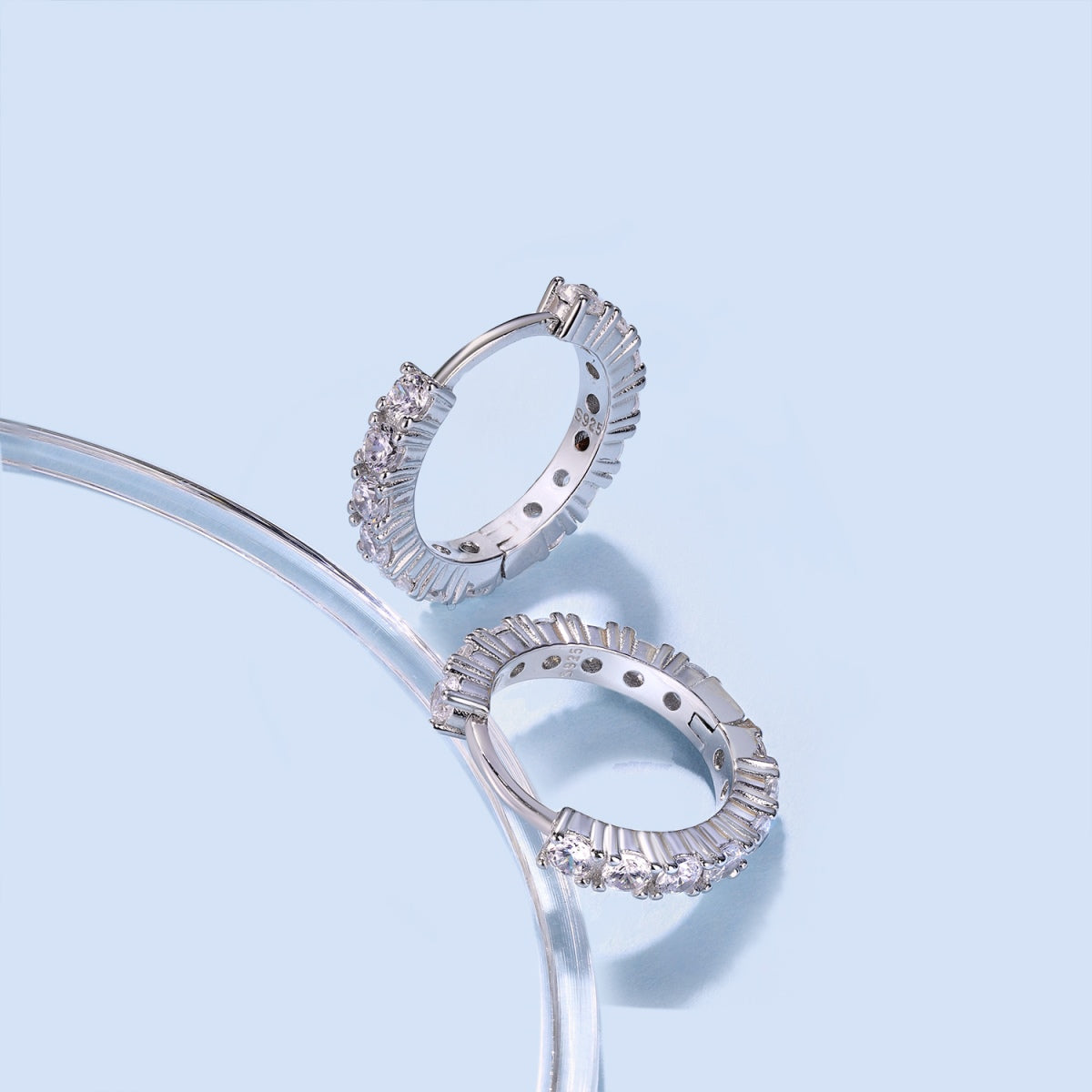 [Royal Jewelry]Radiant Colorful Round Cut Earrings