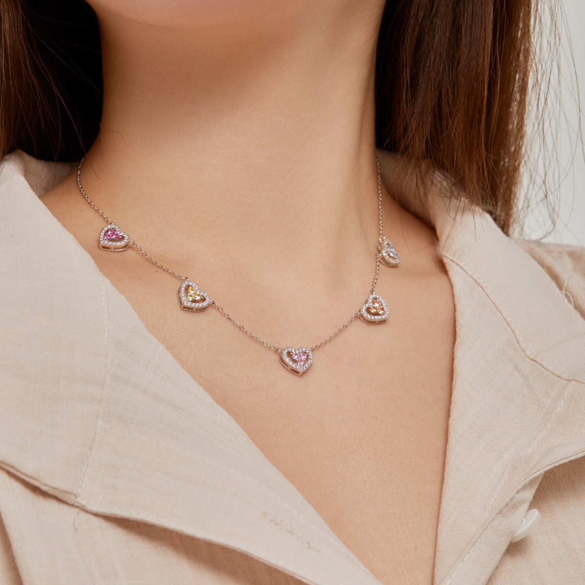 [Royal Jewelry]Sparkling Five Heart Necklace