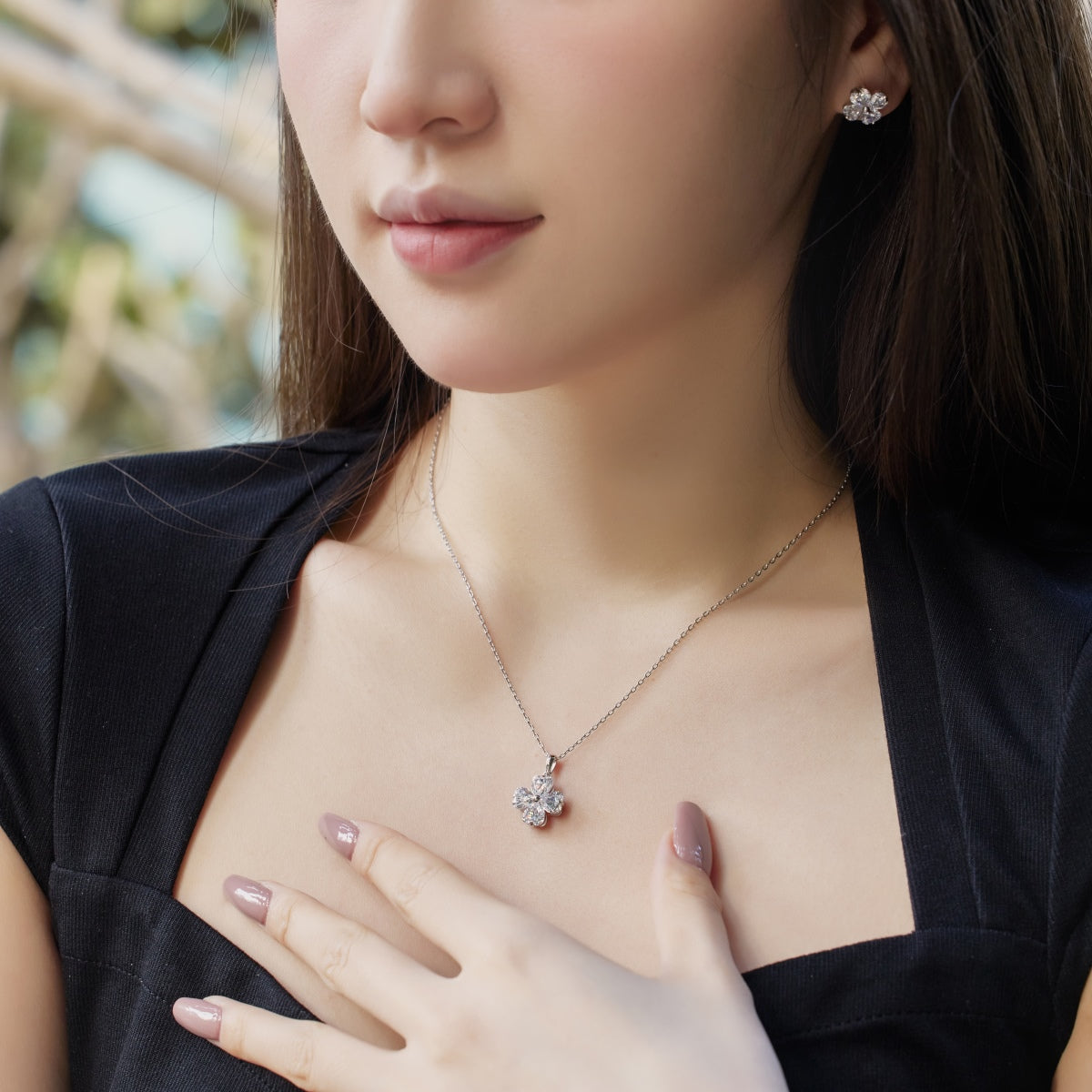 [Royal Jewelry]Heart-Shaped Four-Leaf Clover Bead Necklace