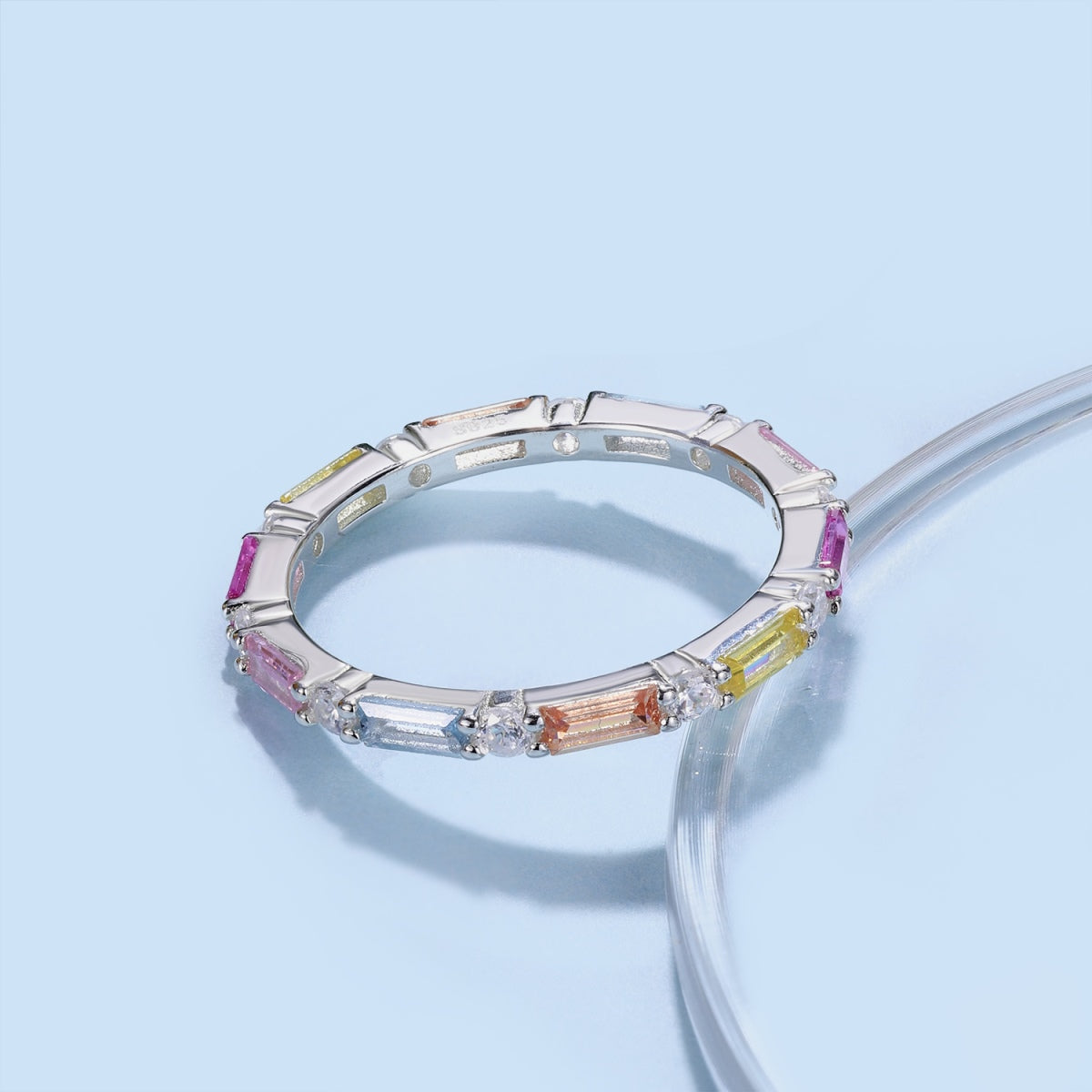 [Royal Jewelry]Lively In Shades Elegant Radiant Cut Daily Ring