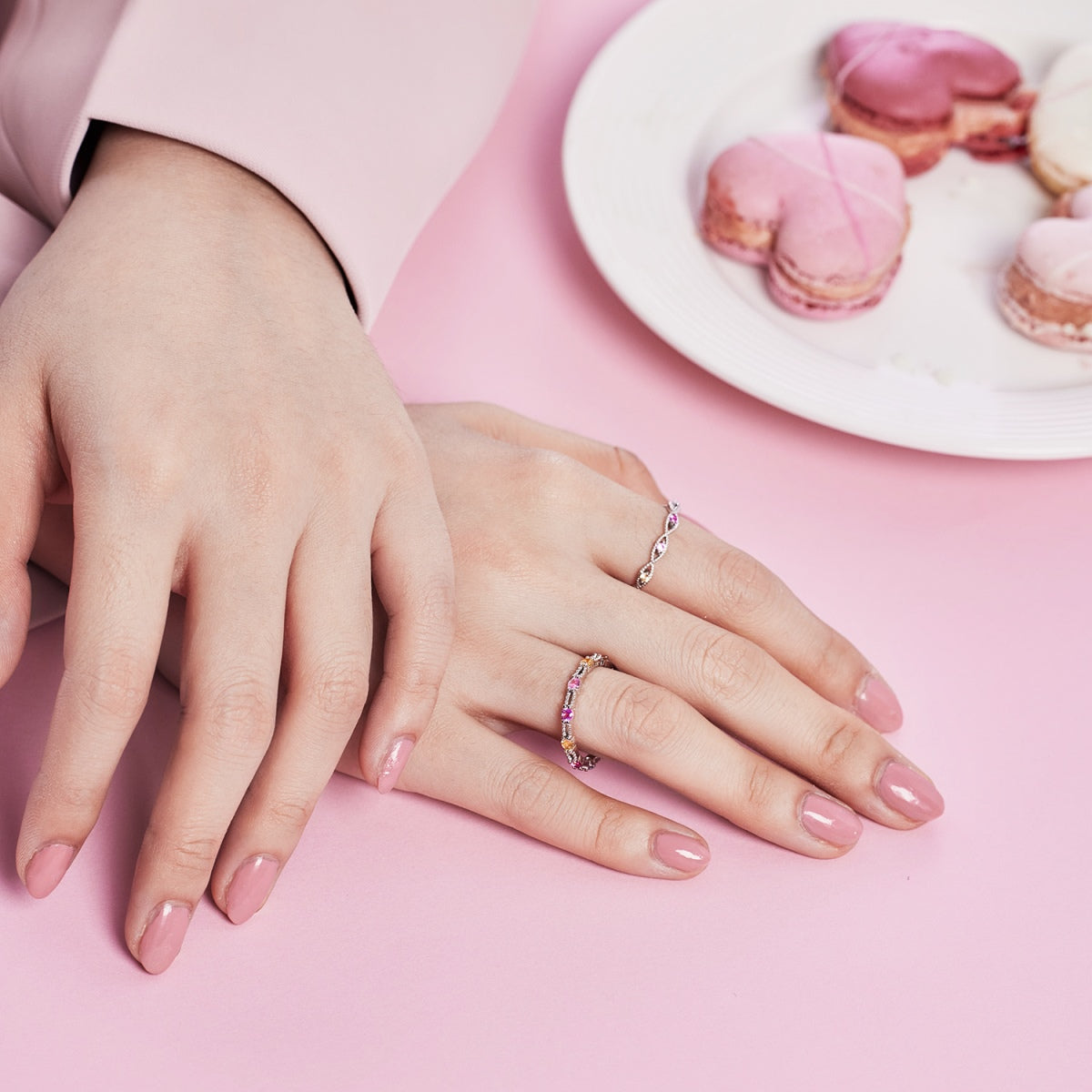 [Royal Jewelry]Sparkling Colorful Round Cut Tennis Ring