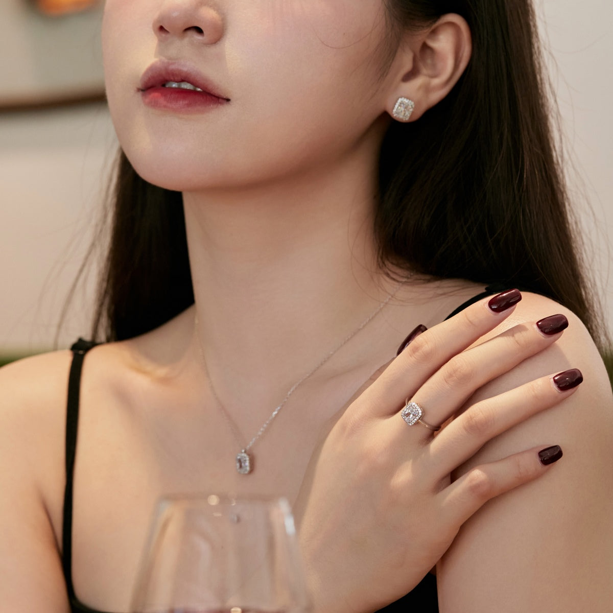 [Royal Jewelry]1.0 Carat Luxurious Dainty Emerald Cut Daily Earrings