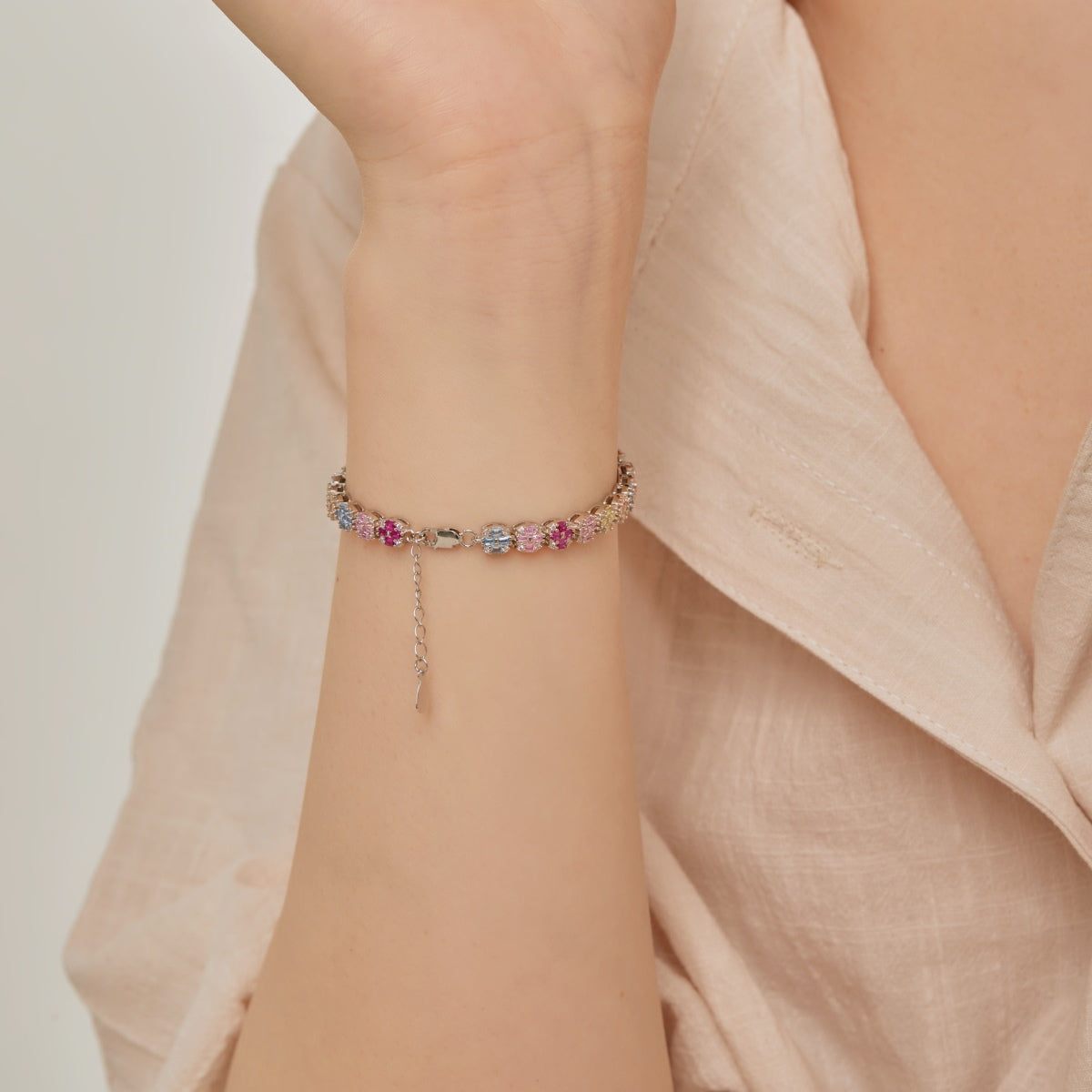 [Royal Jewelry]Delicate Colorful Emerald Cut Daily Bracelet