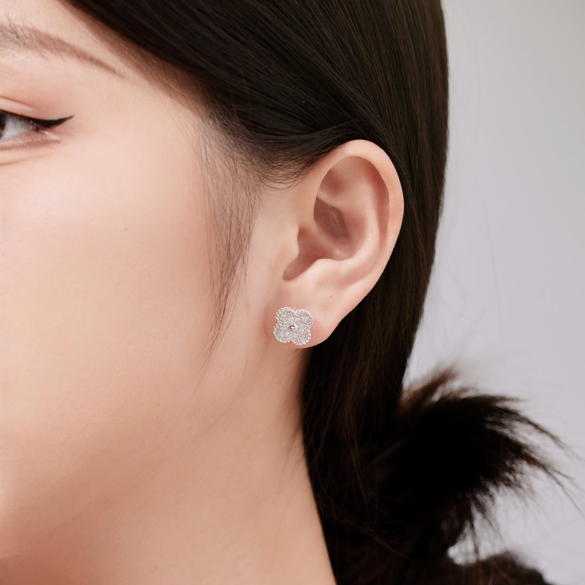 [Royal Jewelry]Four Leaf Clover Fashion Earrings