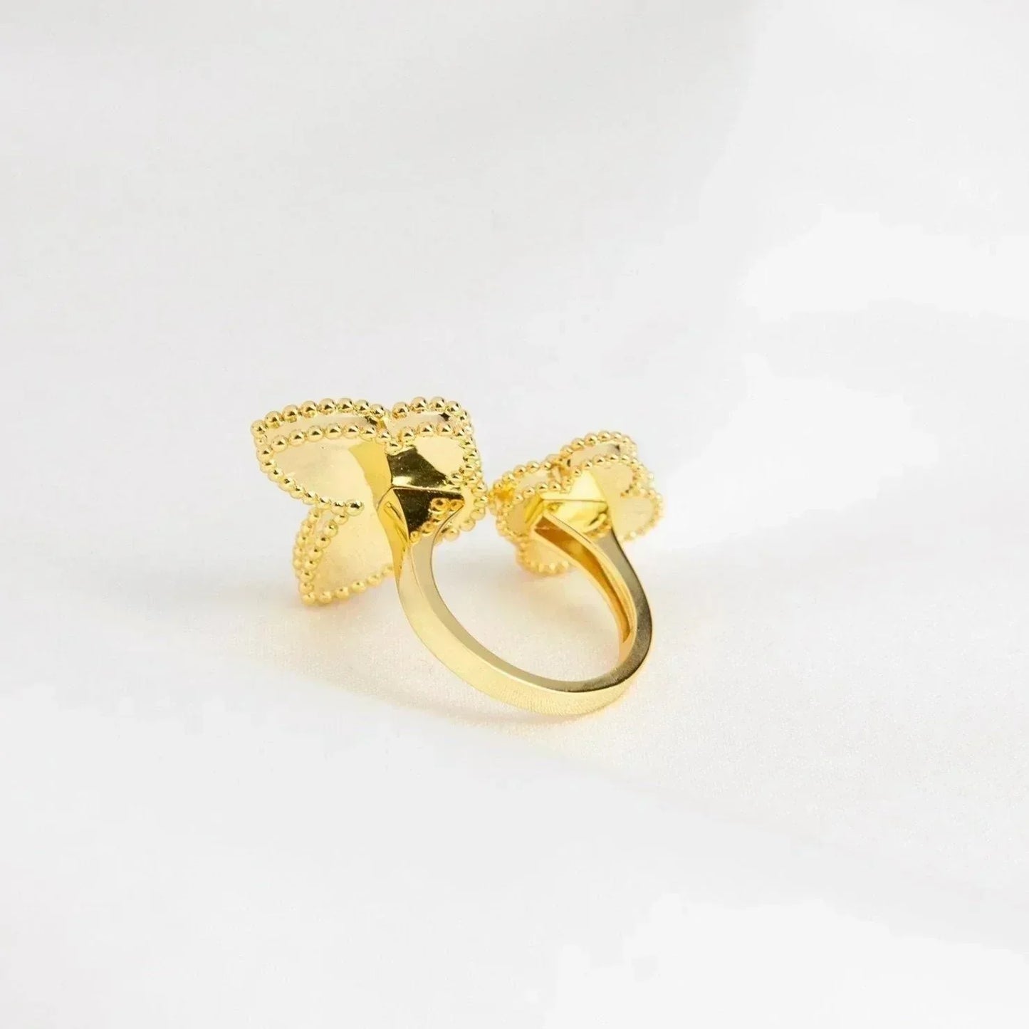 [Royal Jewelry]LUCKY BETWEEN THE FINGER RING
