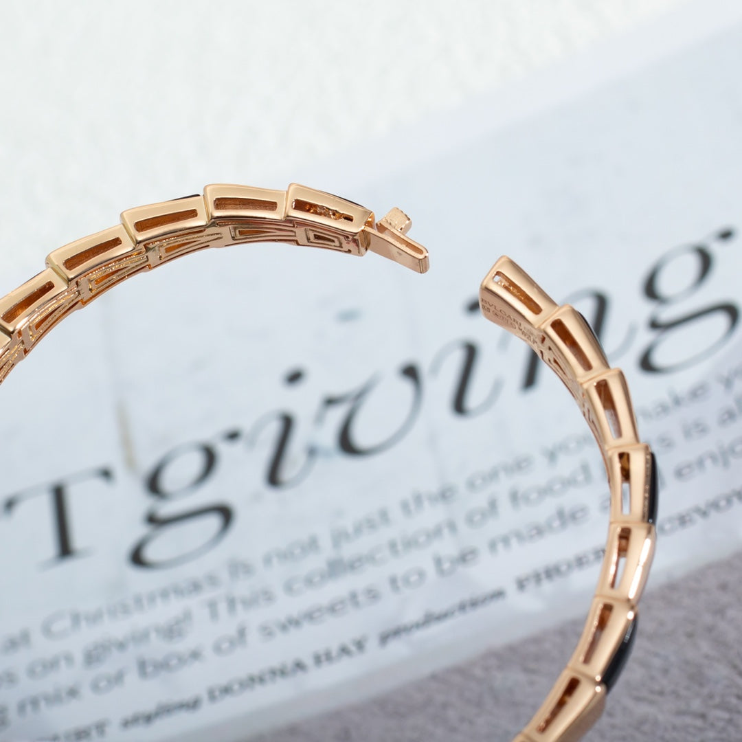 [Royal Jewelry]SERPENTI BRACELET PINK GOLD ONYX