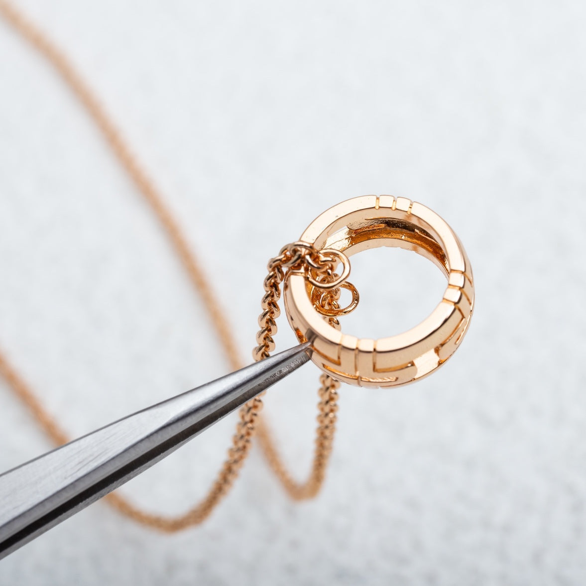 [Royal Jewelry]PARENTESI NECKLACE PINK GOLD
