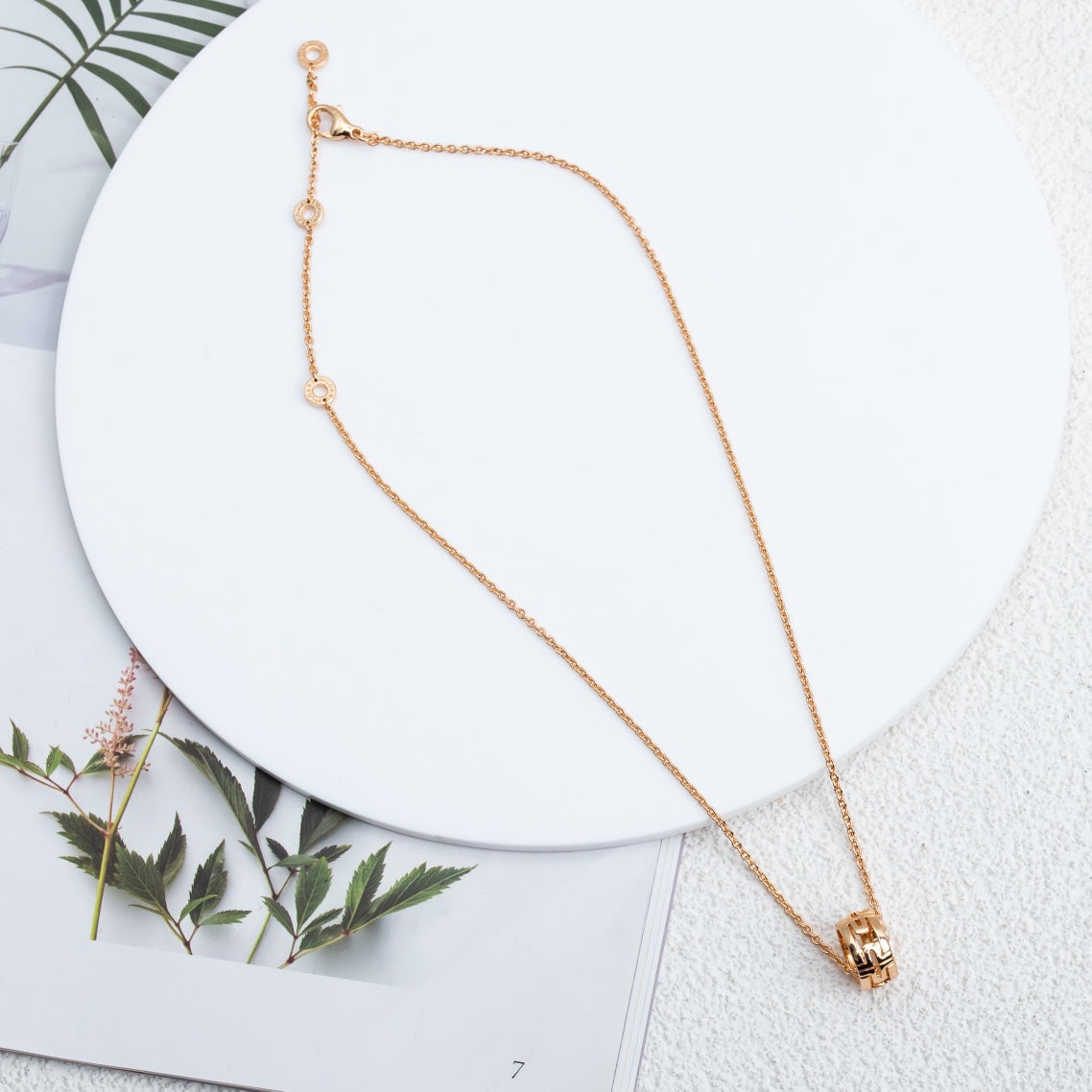 [Royal Jewelry]PARENTESI NECKLACE PINK GOLD