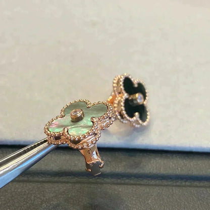 [Royal Jewelry]CLOVER MEDIUM 1 MOTIFS GRAY MOP  DIAMOND EARRINGS