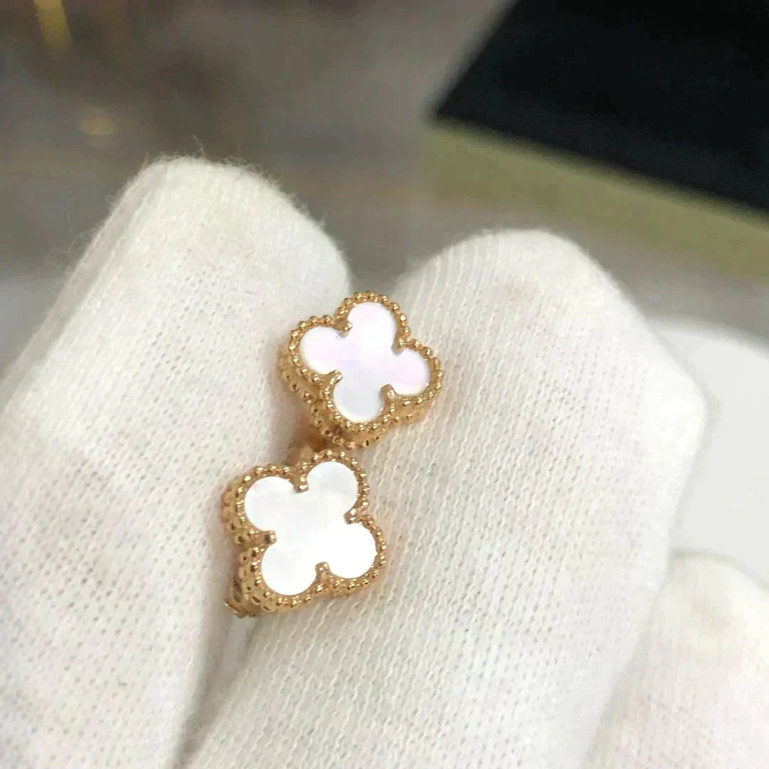[Royal Jewelry]CLOVER MINI 9.5MM WHITE MOP EARRINGS