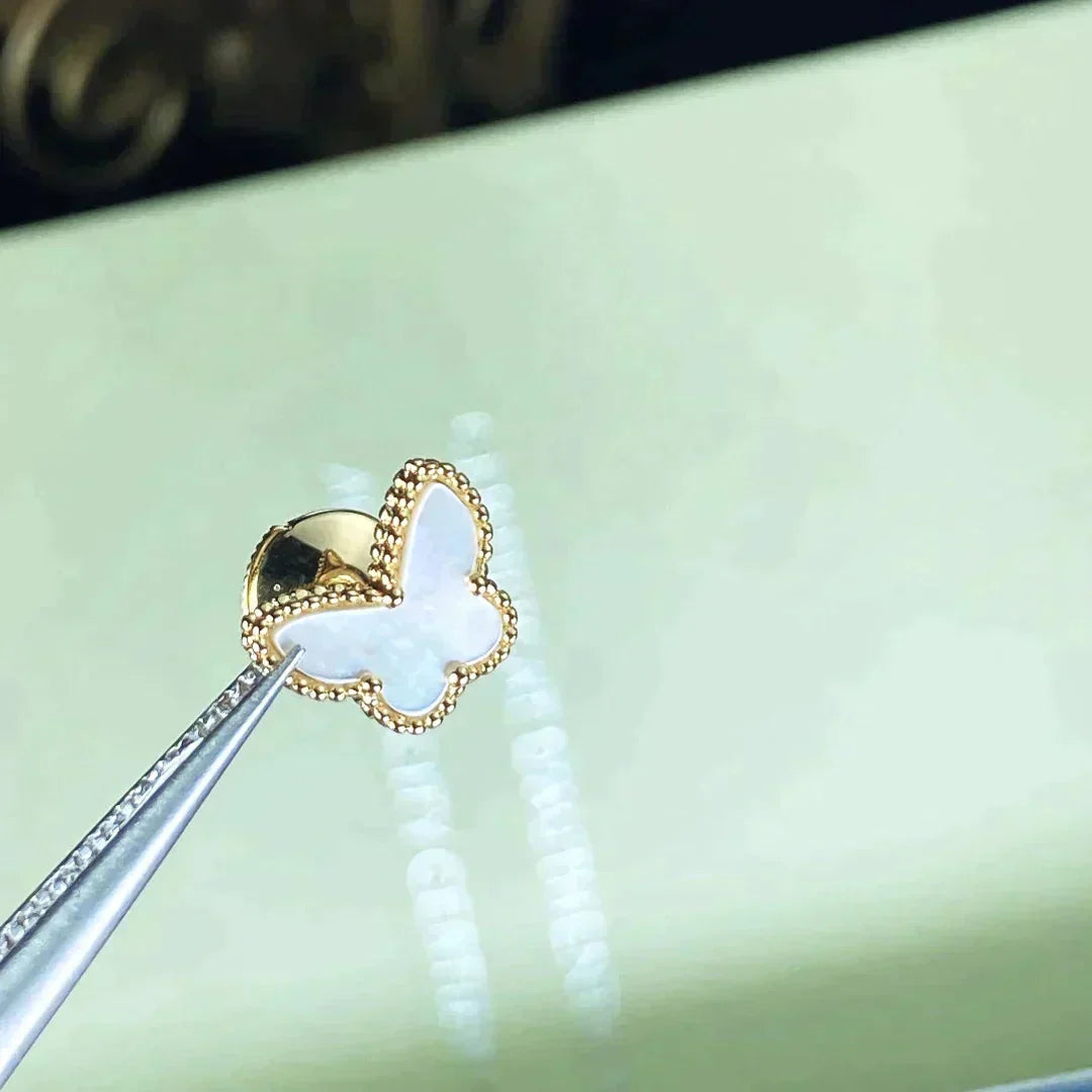 [Royal Jewelry]SWEET BUTTERFLY MOP EARSTUDS
