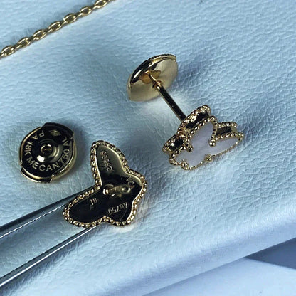 [Royal Jewelry]SWEET BUTTERFLY MOP EARSTUDS