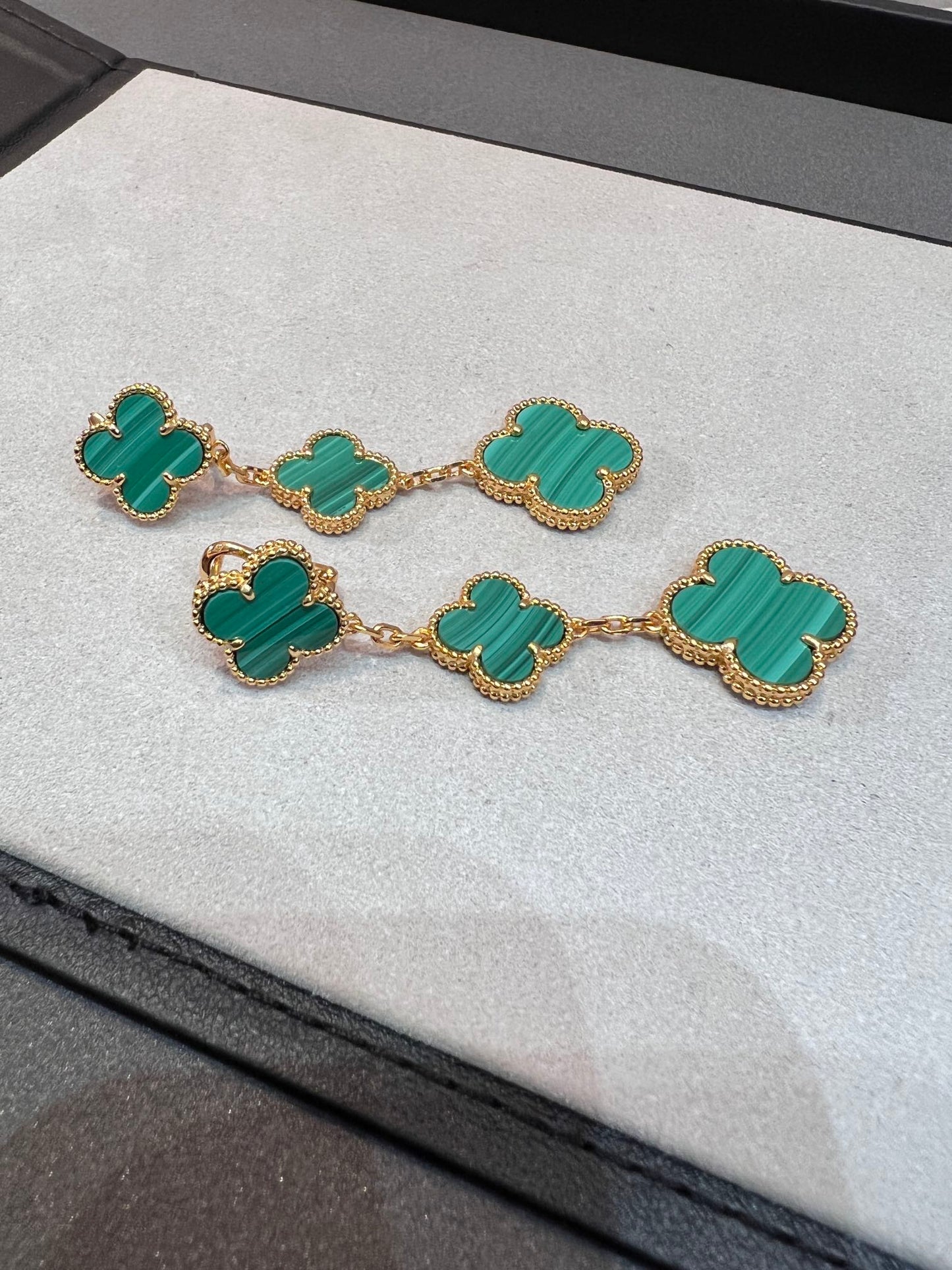 [Royal Jewelry]CLOVER MALACHITE 3 MOTIFS GOLD
