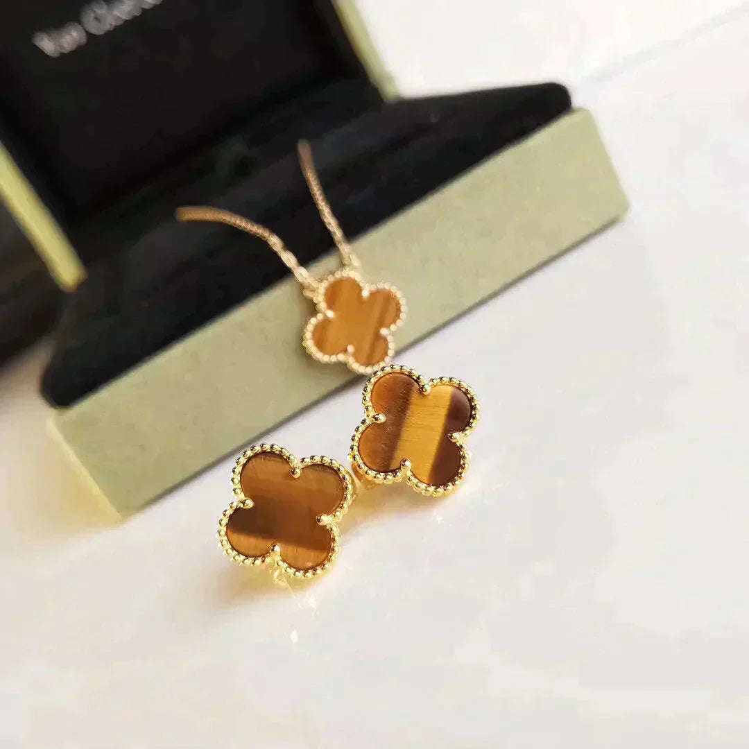 [Royal Jewelry]CLOVER MEDIUM 1 MOTIFS TIGER EYE EARRINGS
