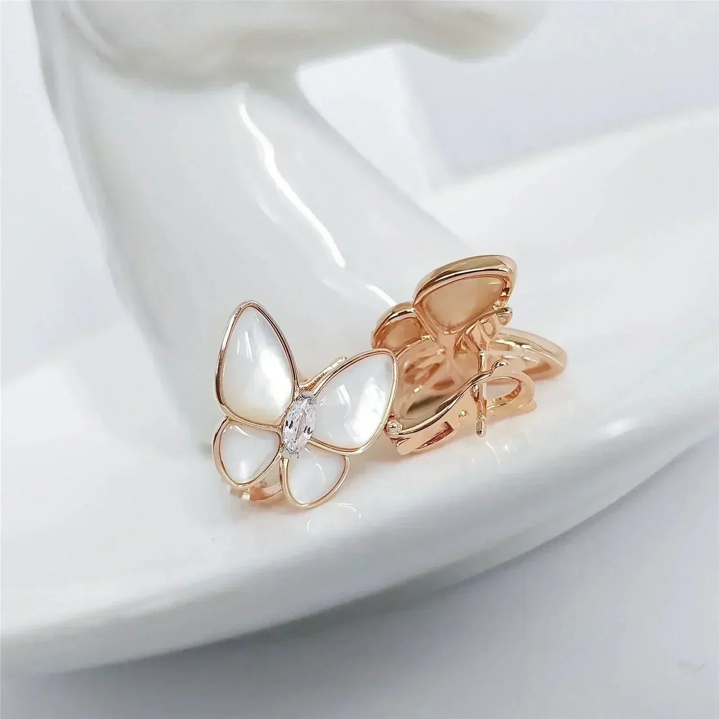 [Royal Jewelry]BUTTERFLY MOP DIAMOND EARRINGS