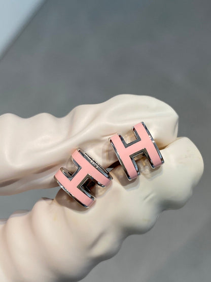 [Royal Jewelry]MINI POP H SILVER EARRINGS PINK