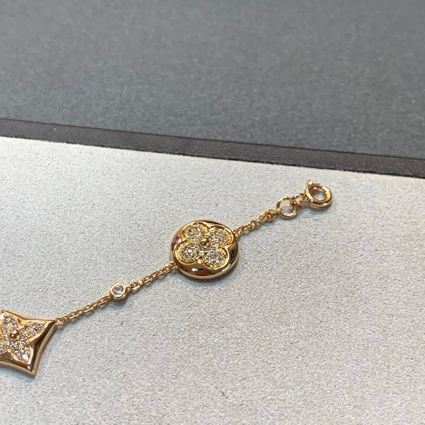 [Royal Jewelry]STAR AND SUN 4 MOTIFS GOLD DIAMONDS BRACELET