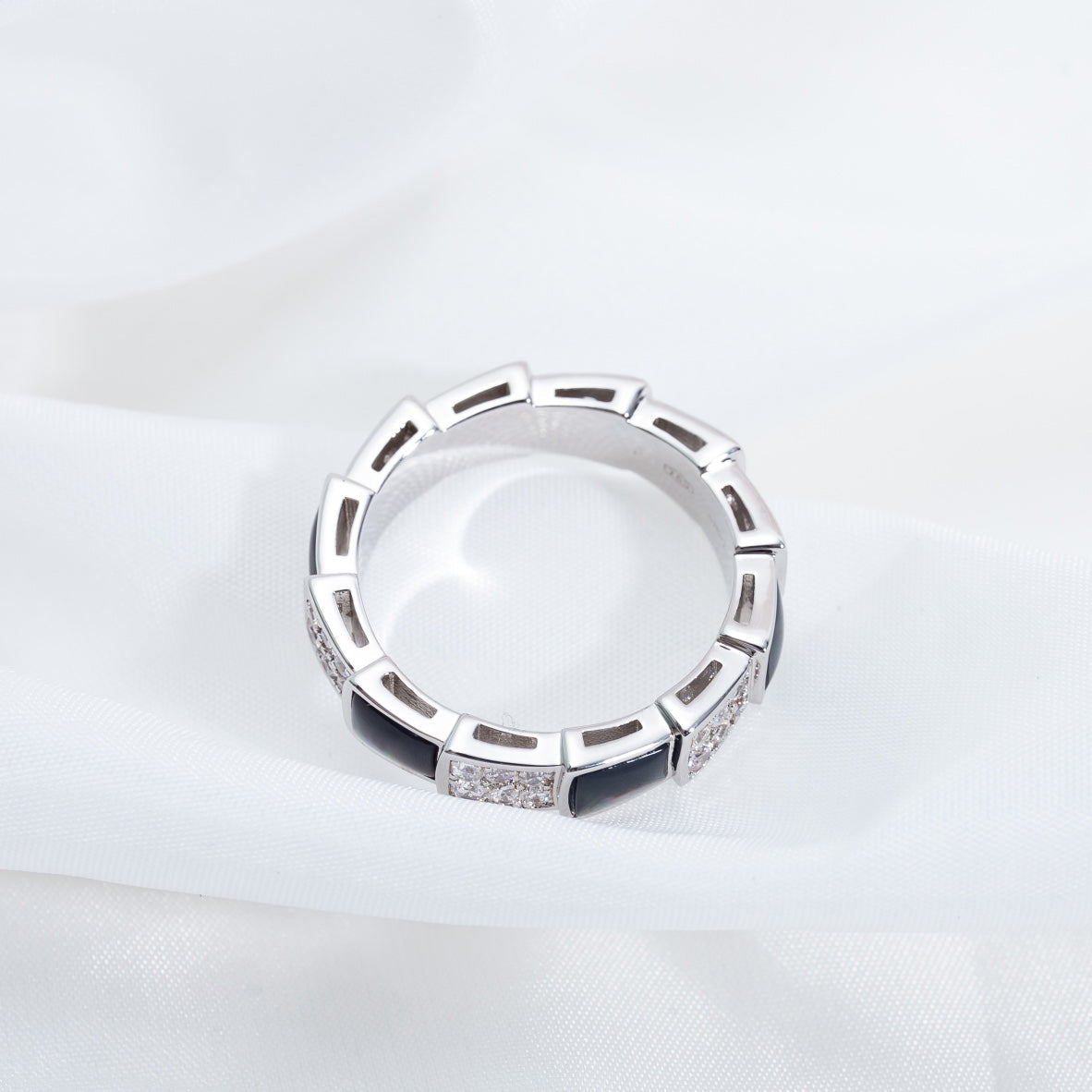 [Royal Jewelry]SERPENTI RING SILVER DIAMOND BLACK MOP 4MM